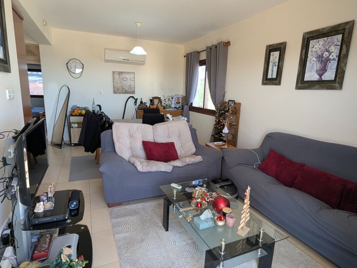 Image No.15-2 Bed Property for sale