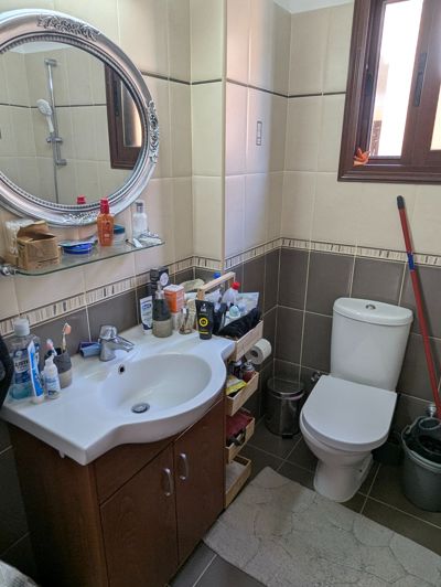 Image No.21-2 Bed Property for sale