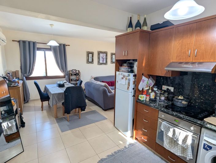 Image No.33-2 Bed Property for sale