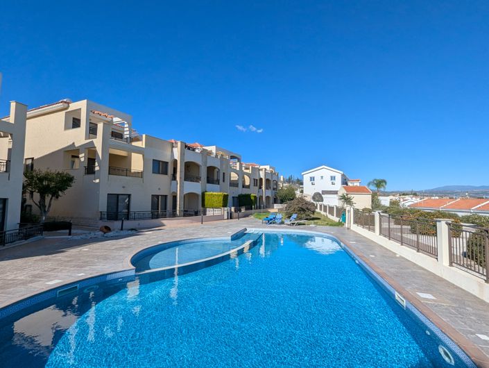 Image No.37-2 Bed Property for sale