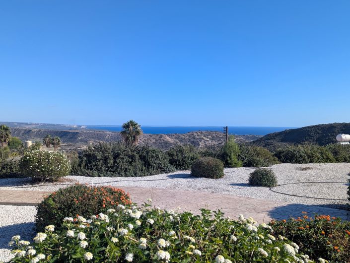 Image No.38-2 Bed Property for sale