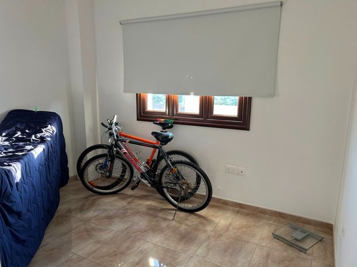 Image No.13-4 Bed Property for sale