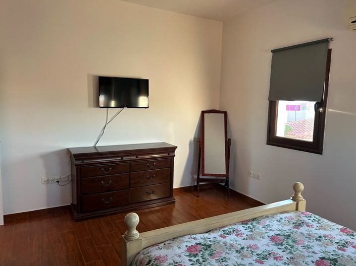 Image No.19-4 Bed Property for sale