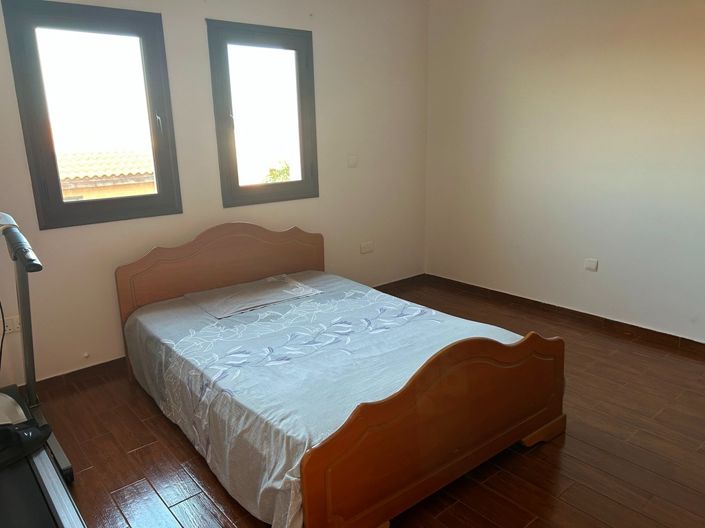 Image No.21-4 Bed Property for sale