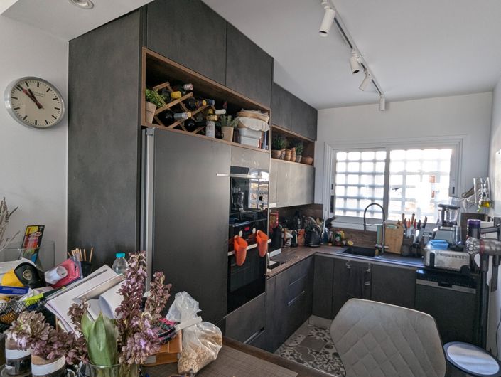 Image No.25-2 Bed Property for sale