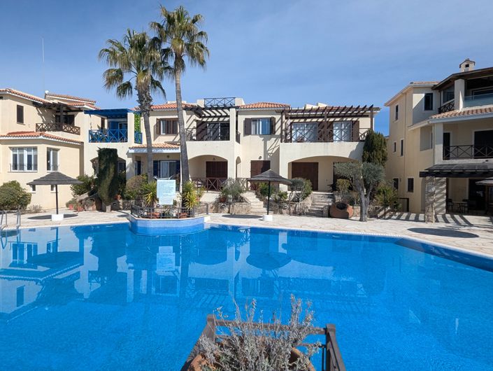 Image No.3-2 Bed Property for sale