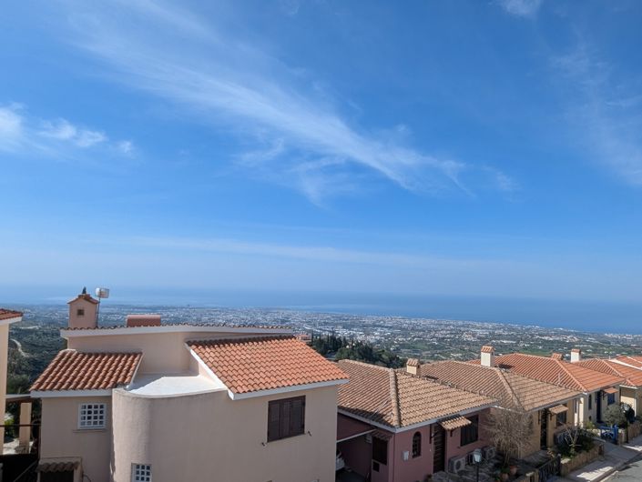 Image No.5-2 Bed Property for sale