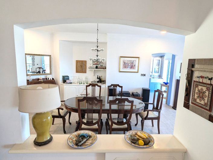 Image No.43-3 Bed Property for sale