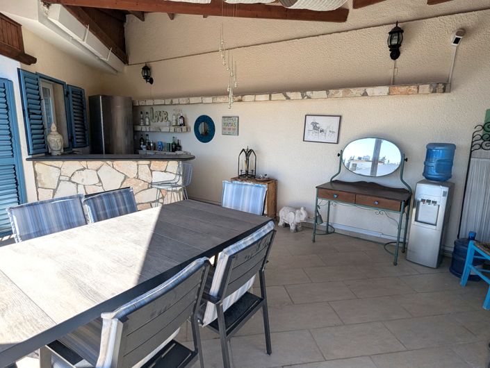 Image No.9-3 Bed Property for sale