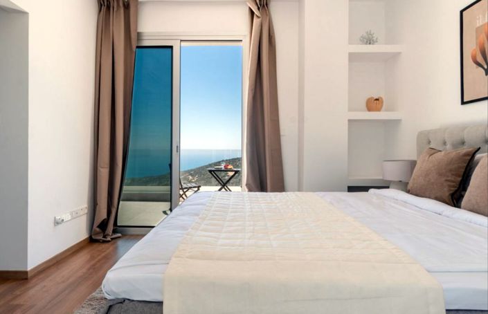 Image No.16-2 Bed Property for sale