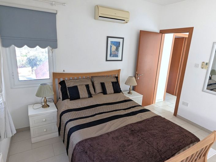 Image No.28-4 Bed Property for sale