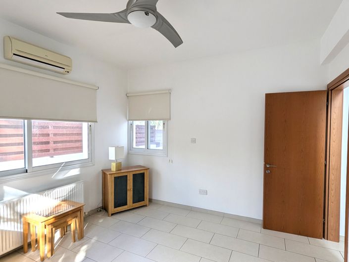 Image No.42-4 Bed Property for sale