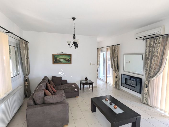 Image No.56-4 Bed Property for sale