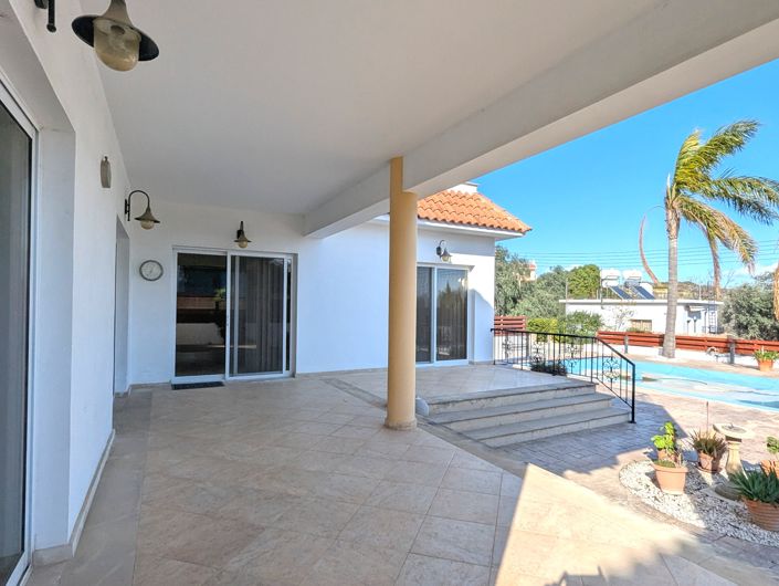 Image No.7-4 Bed Property for sale