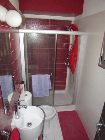 Image No.16-3 Bed Property for sale