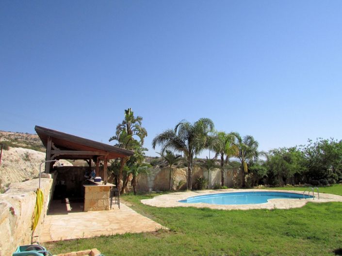 Image No.6-3 Bed Property for sale