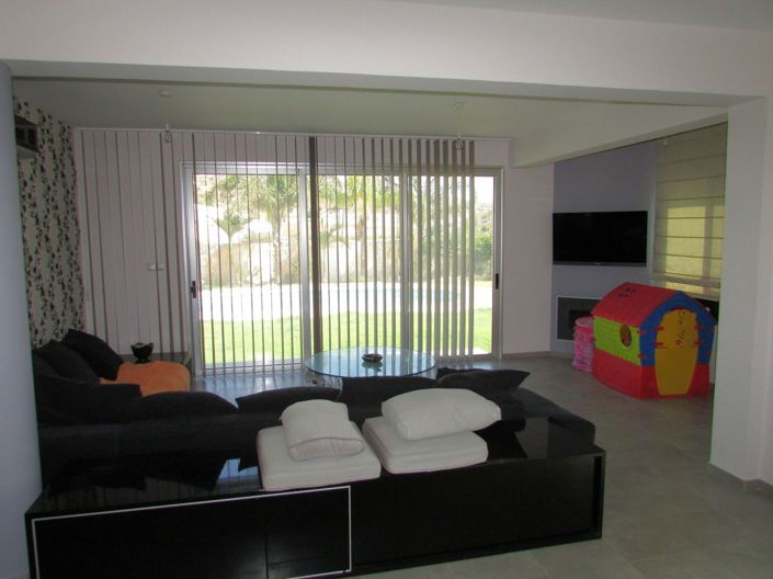 Image No.7-3 Bed Property for sale