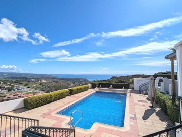 full699ec100974461772011776