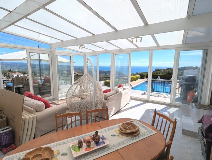 Image No.13-4 Bed Property for sale