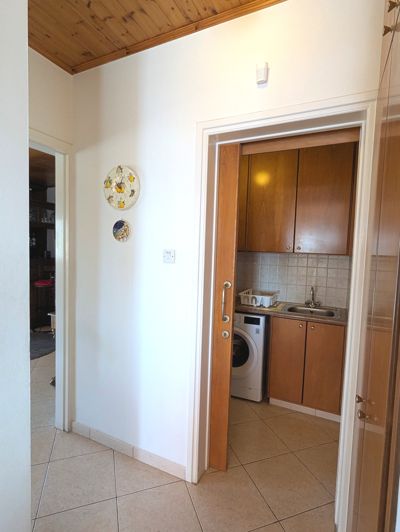 Image No.27-4 Bed Property for sale