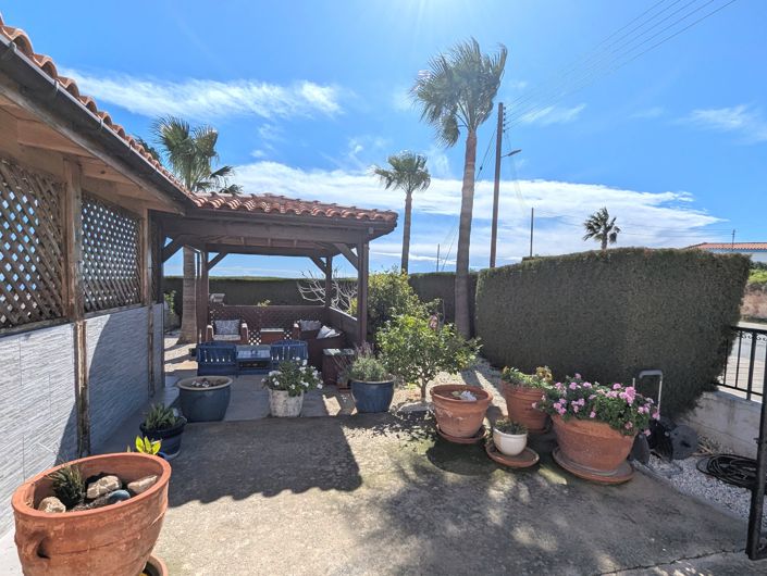 Image No.28-4 Bed Property for sale