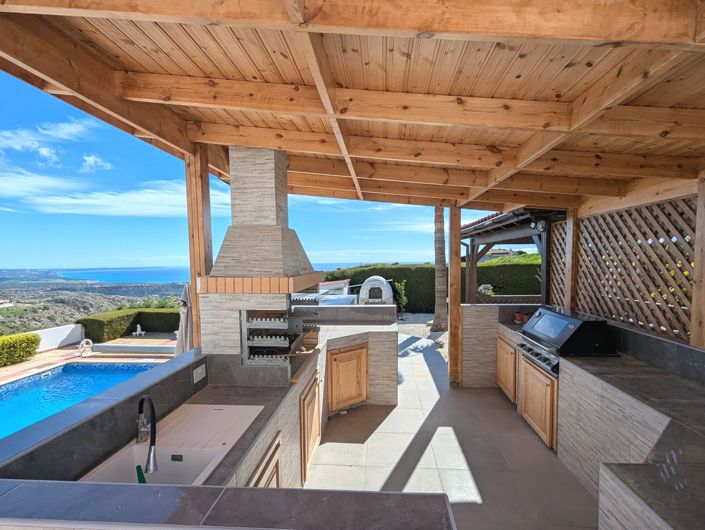 Image No.29-4 Bed Property for sale