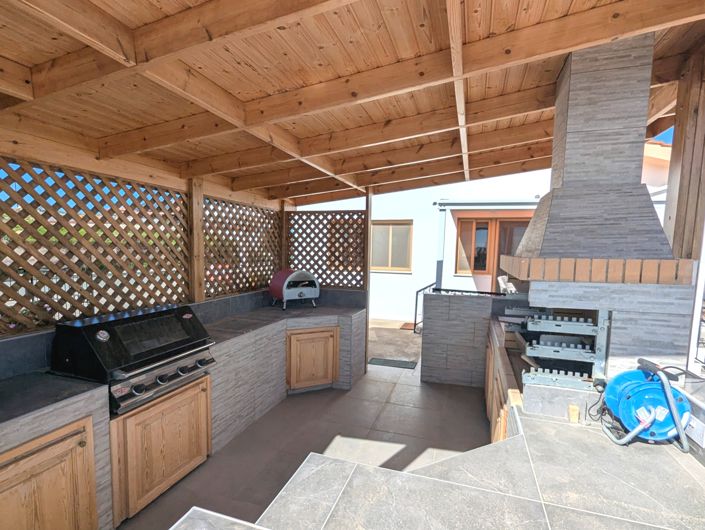 Image No.33-4 Bed Property for sale