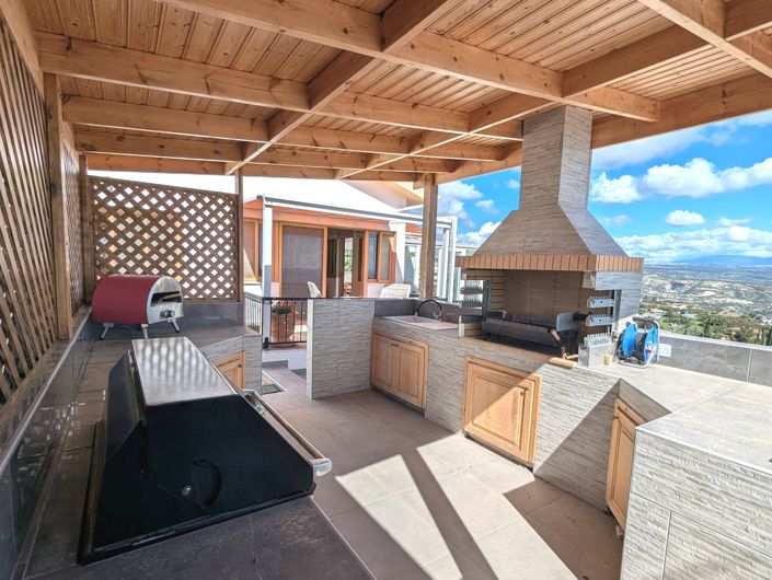 Image No.35-4 Bed Property for sale