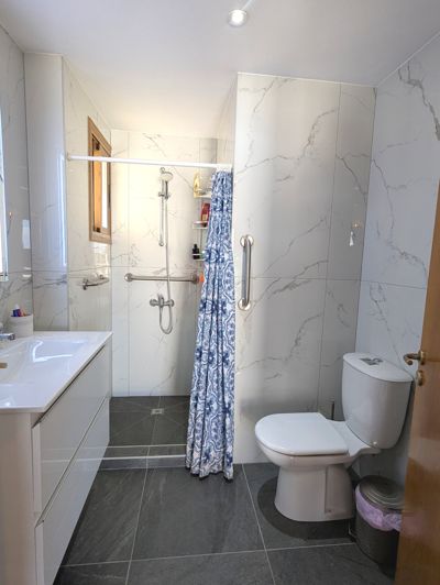 Image No.37-4 Bed Property for sale