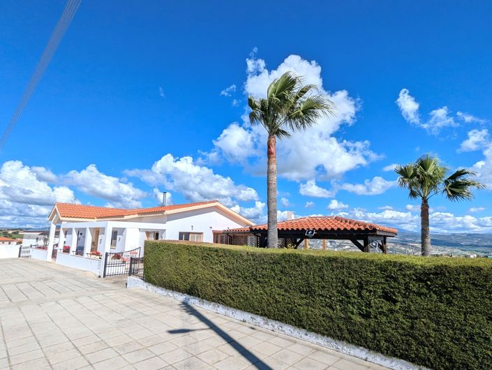 Image No.47-4 Bed Property for sale