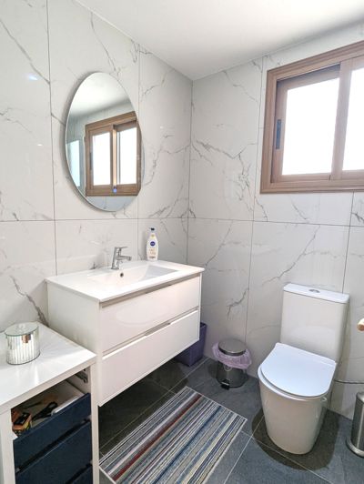 Image No.48-4 Bed Property for sale