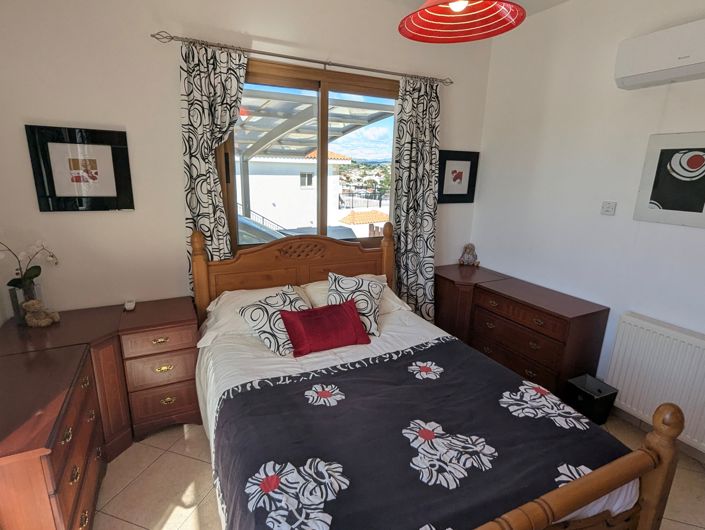 Image No.51-4 Bed Property for sale