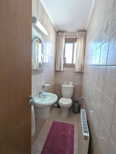 Image No.54-4 Bed Property for sale