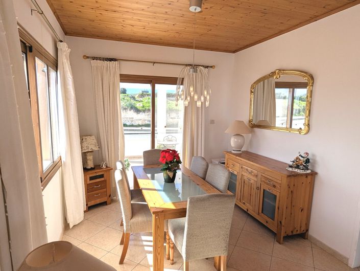 Image No.55-4 Bed Property for sale