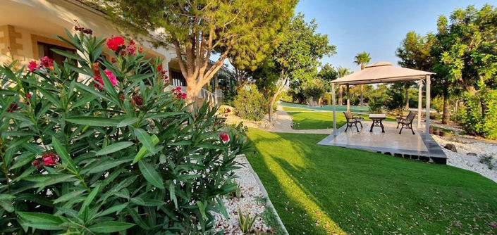 Image No.34-8 Bed Property for sale