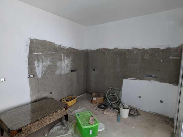 Image No.12-3 Bed Property for sale