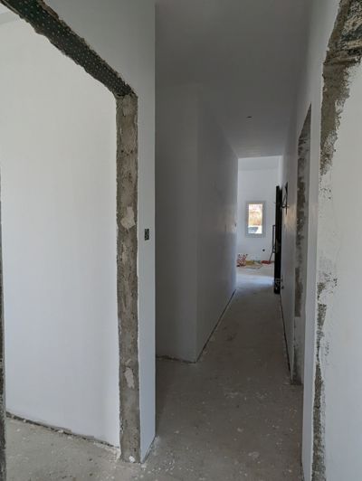 Image No.17-3 Bed Property for sale