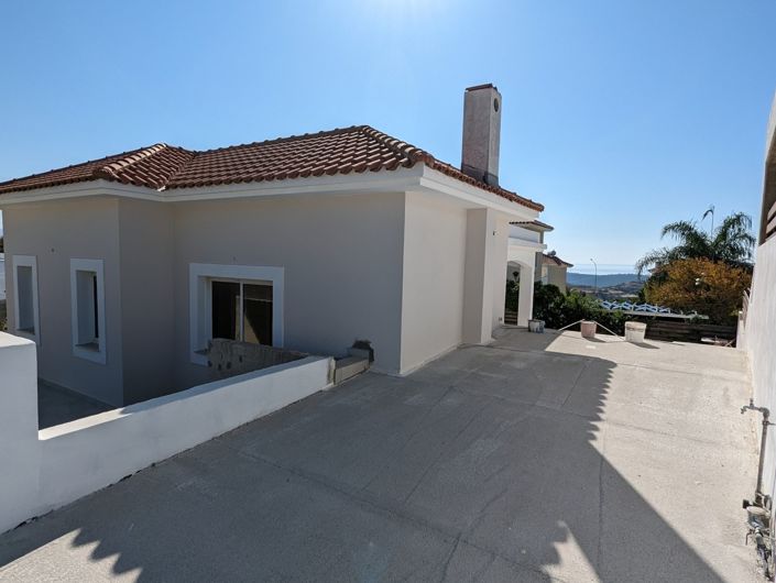 Image No.4-3 Bed Property for sale