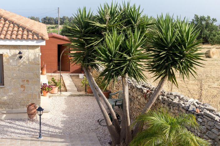 Image No.25-4 Bed Property for sale