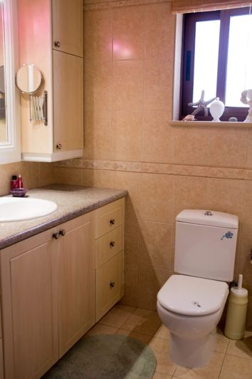 Image No.30-4 Bed Property for sale