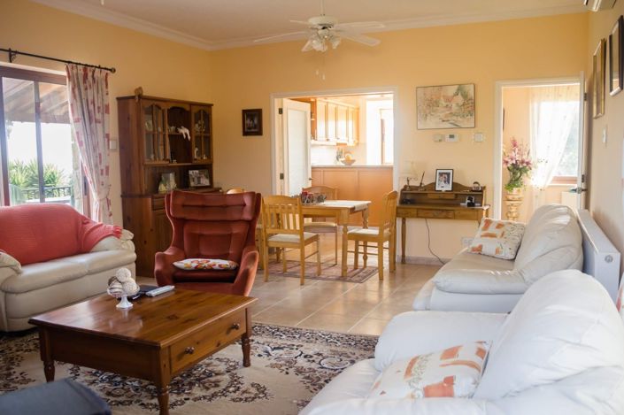 Image No.38-4 Bed Property for sale