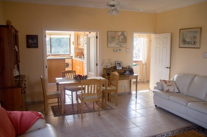 Image No.39-4 Bed Property for sale