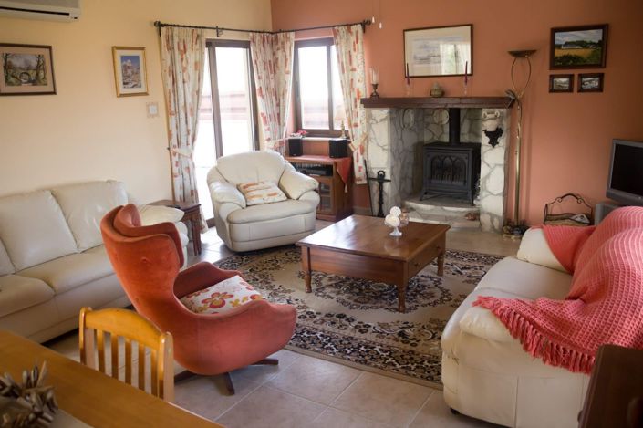 Image No.44-4 Bed Property for sale