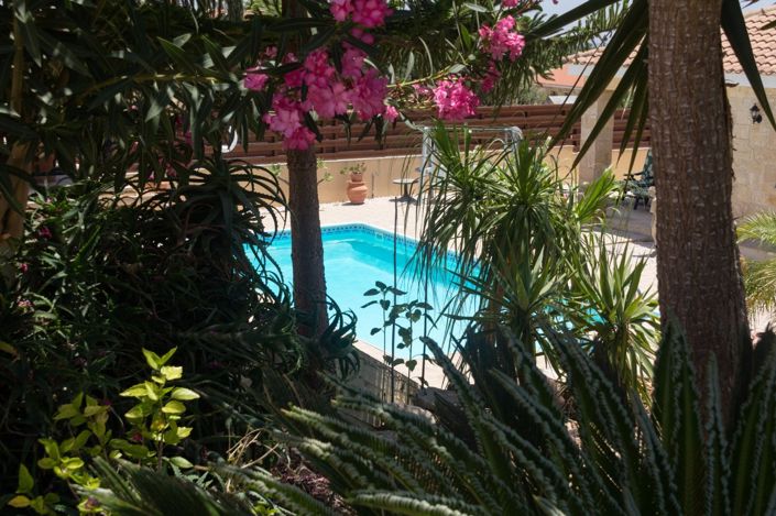 Image No.53-4 Bed Property for sale