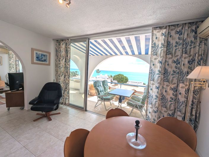 Image No.20-3 Bed Property for sale