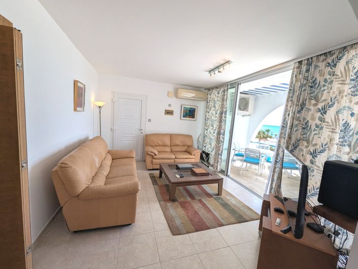 Image No.21-3 Bed Property for sale