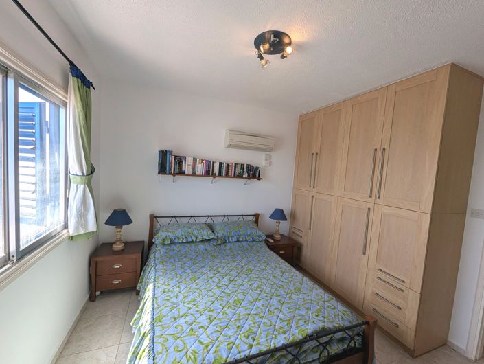 Image No.28-3 Bed Property for sale