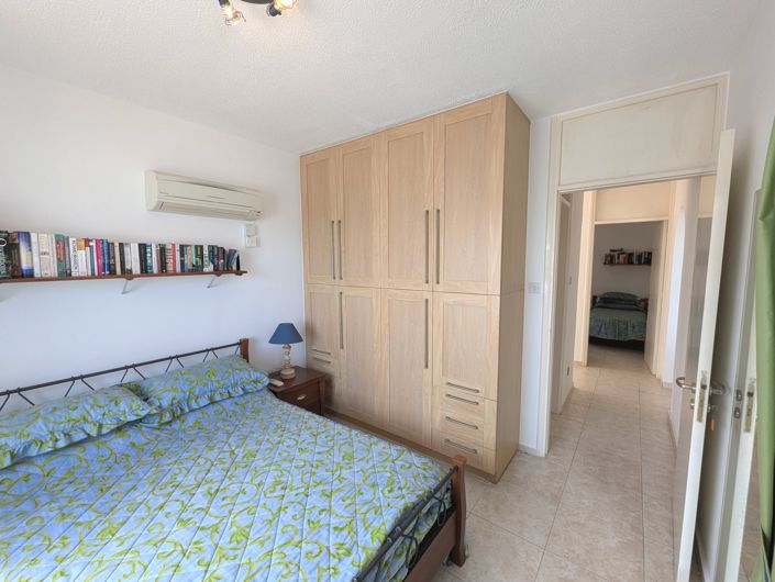 Image No.29-3 Bed Property for sale