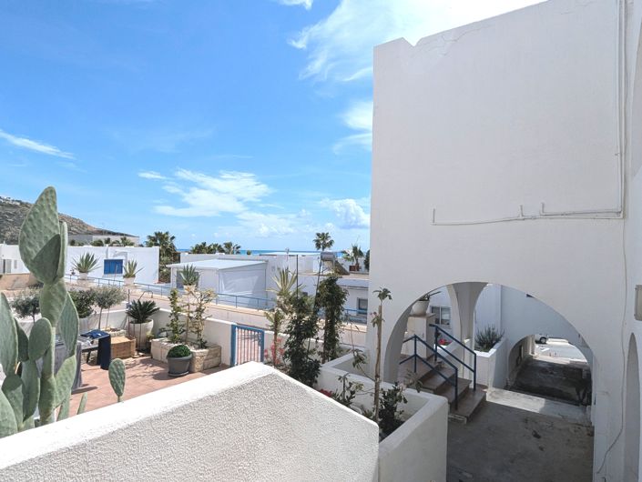 Image No.39-3 Bed Property for sale