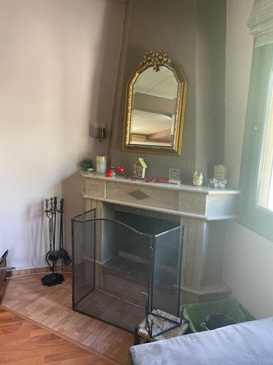 Image No.11-3 Bed Property for sale